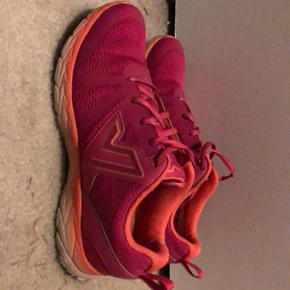 Vionic pink and orange casual sneakers